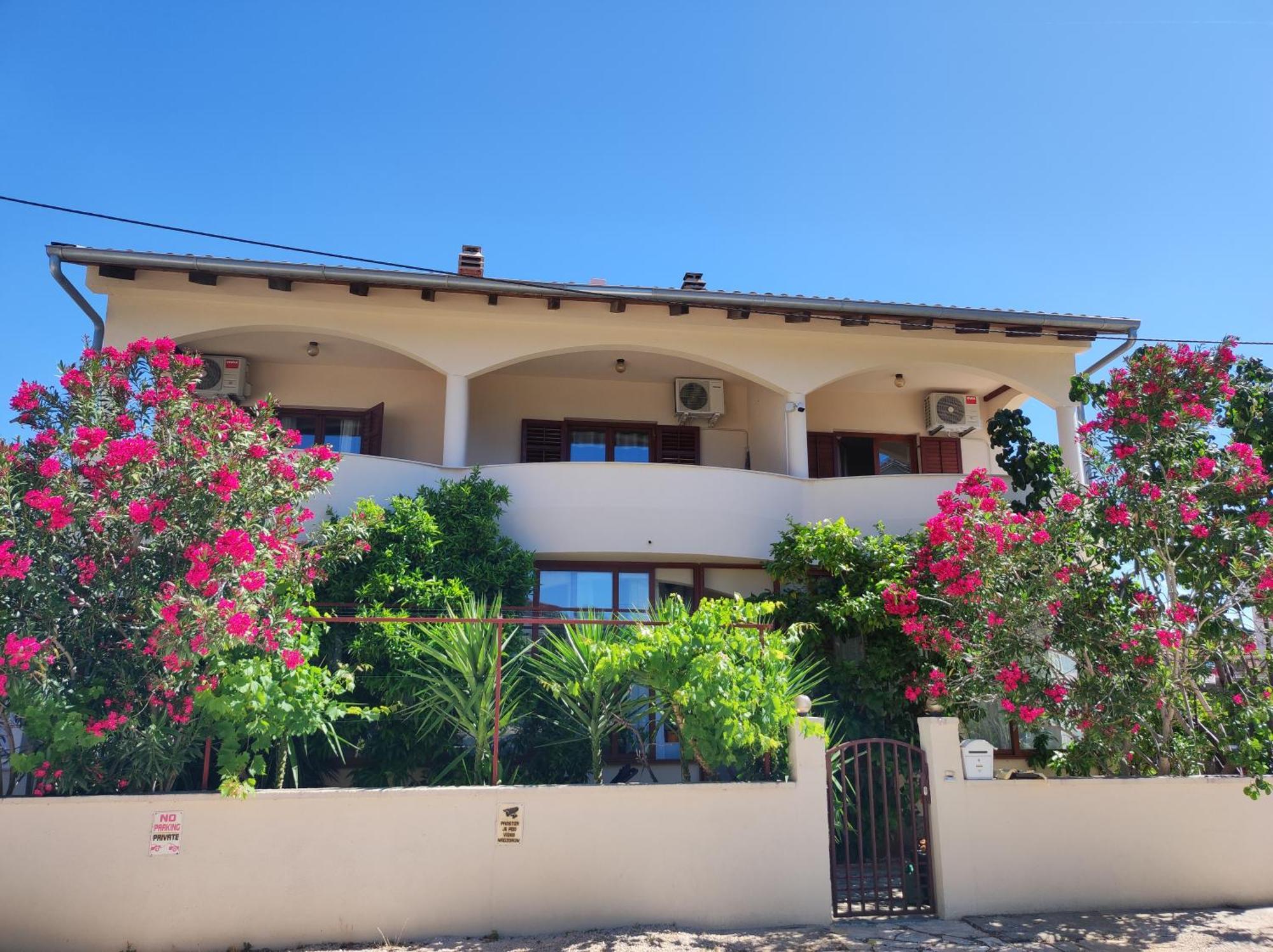 Apartments Busic Biograd na Moru Kültér fotó